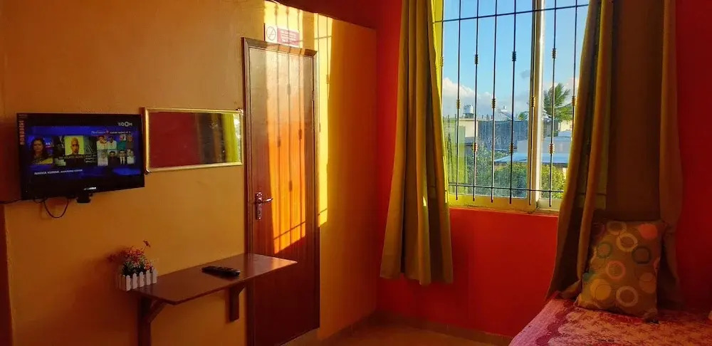 House With 3 Bedrooms in Bonne Terre, With Wonderful Mountain View, Enclosed Garden and Wifi - 16 km From the Beach