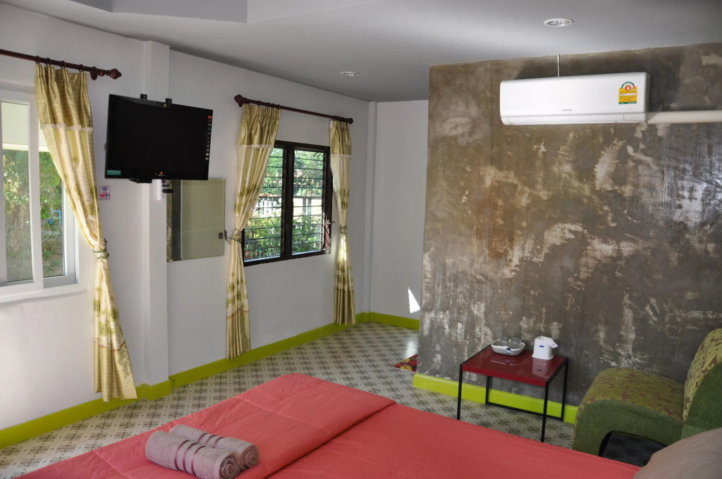 Feel Good Resort