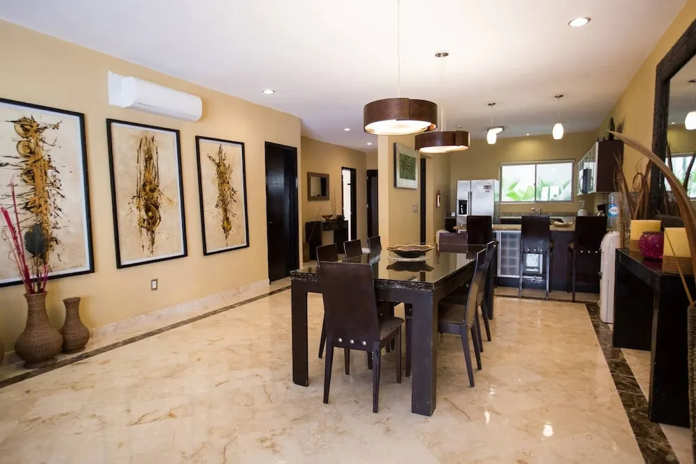 Corto Maltes 101 Cozy 3 Bedroom!! Stunning Views!!