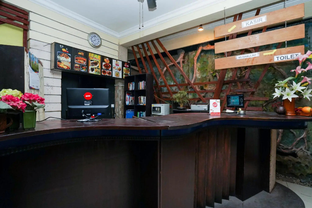 OYO 1856 Ale Homestay