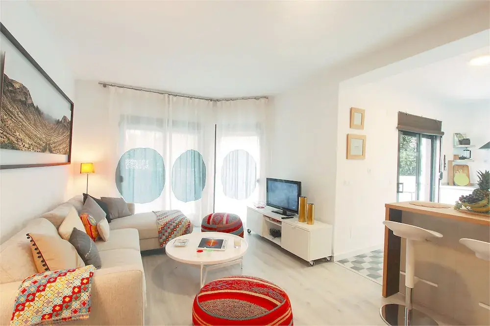 1098 Beachront Modern Duplex Penthouse Roof Terrace 3 Pools