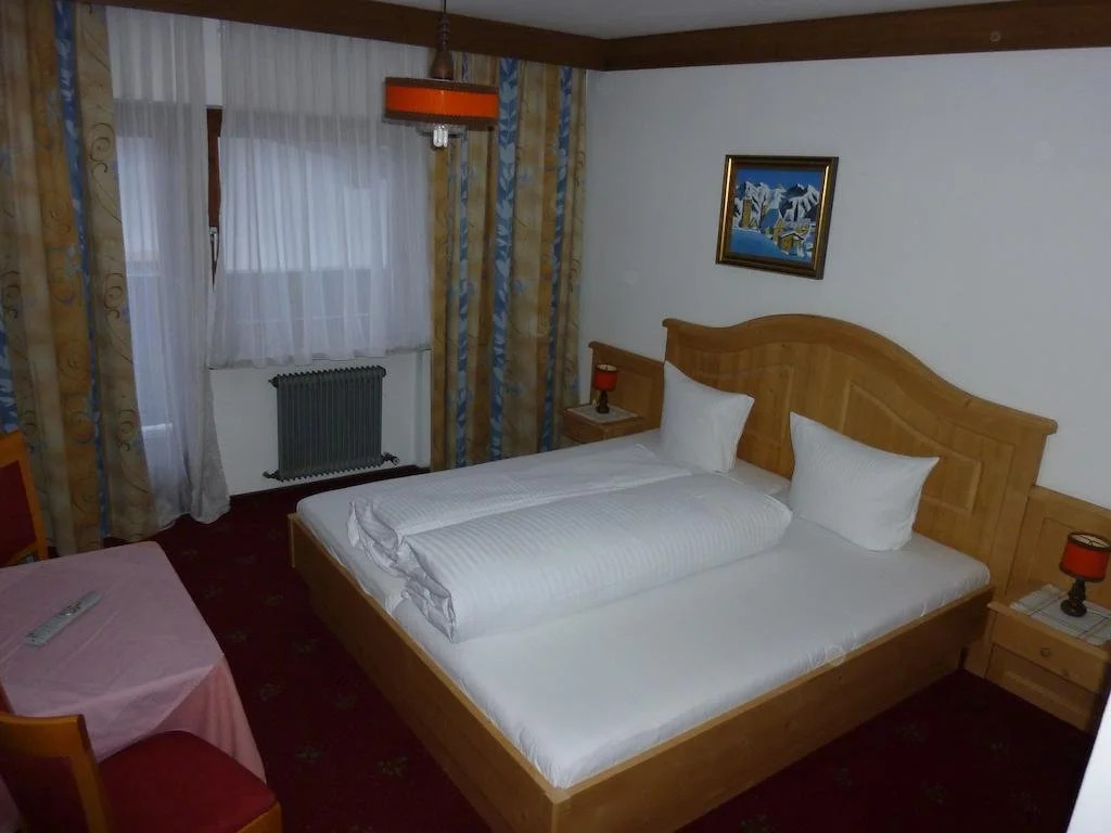 Hotel-Pension Tasma