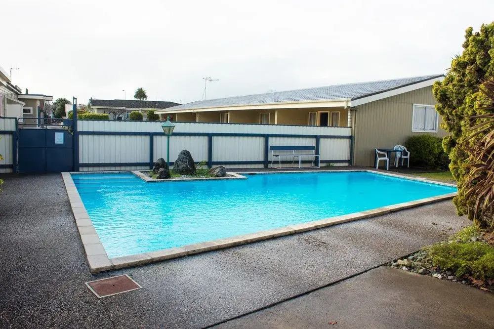 Gardner Court Motel