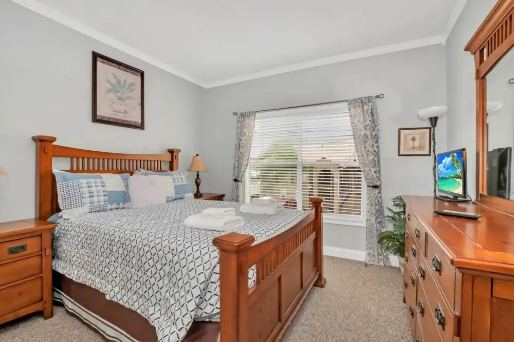 Disney Area 3BR Condo Quiet Comm w Pool Hot Tub