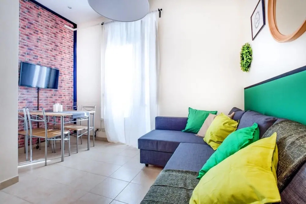 Bright and Colorful Flat /4 Guests/vatican Area