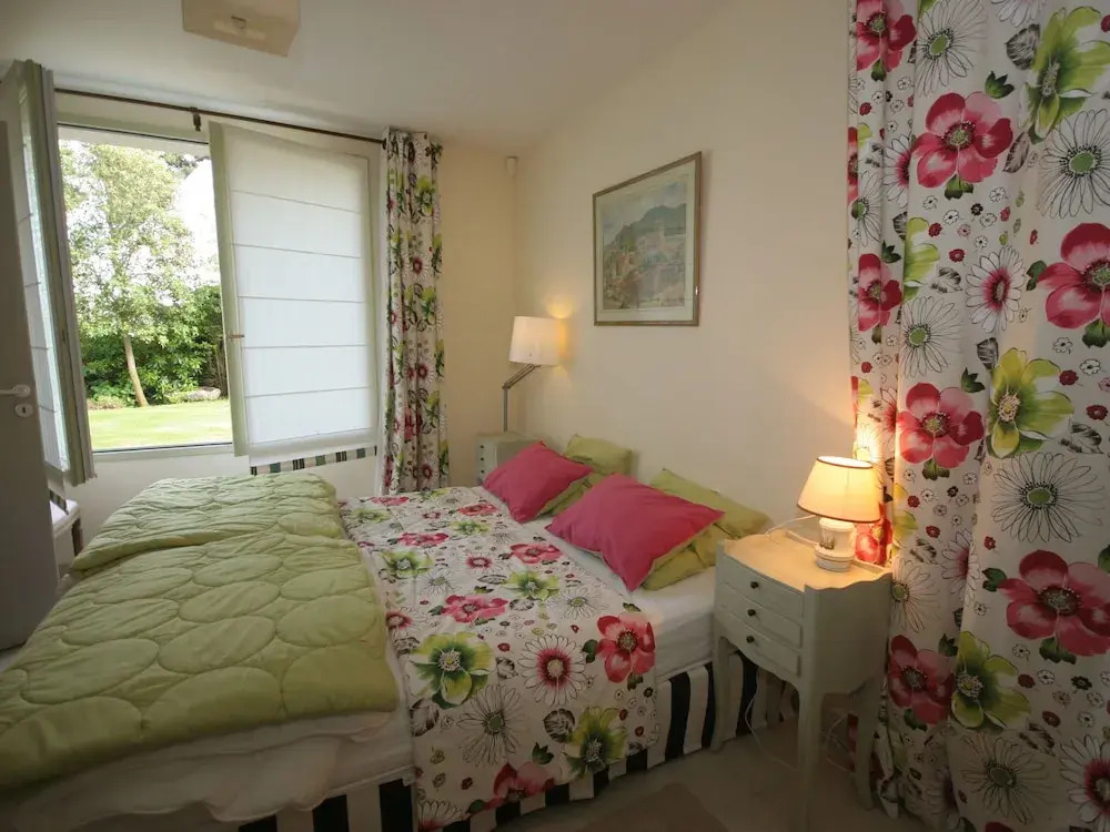 Beautiful Holiday Home in La Trinite-sur-mer With Garden