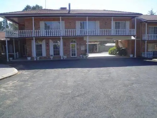 Coachmans Rest Motor Lodge