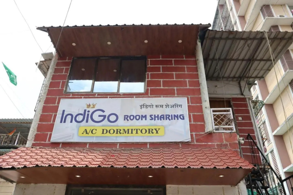 Indigo Room Sharing Dormitory - Near International Airport