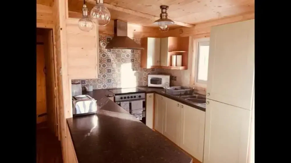 Eagle lodge