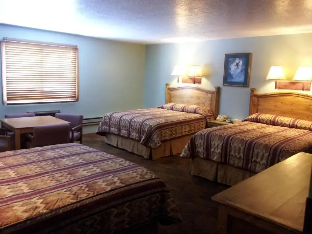 New Summit Inn