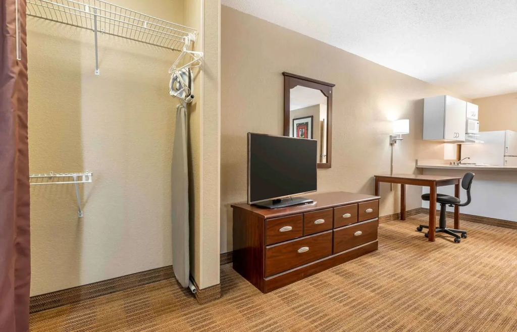 Extended Stay America Suites - Indianapolis - Airport