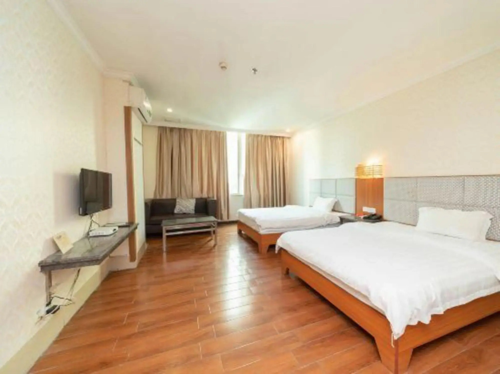 Xinjunyue Hotel Xincheng Passenger Station Branch