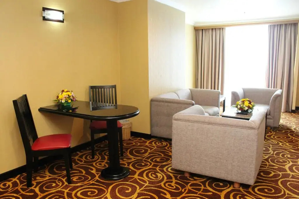 Mega Hotel