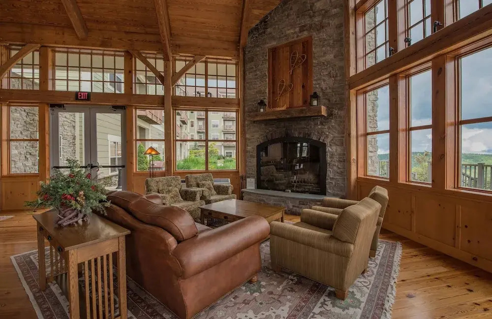 2 Br: Soaring Eagle Lodge 317: Luxury Bell Tower Condo - Great Amenities -slope Side
