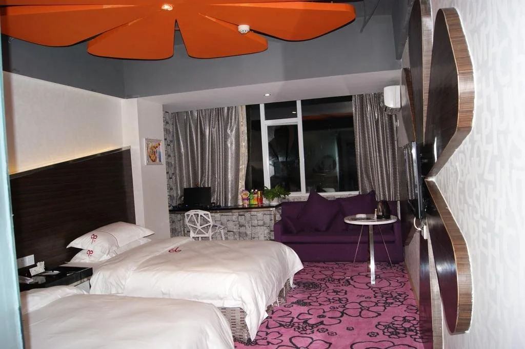 Kalun Shijue Hotel