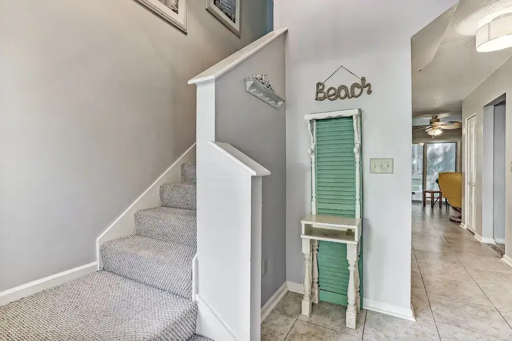 Secluded Cottage Like Home Close to Beach Access and One Street Away From Ocean by Redawning