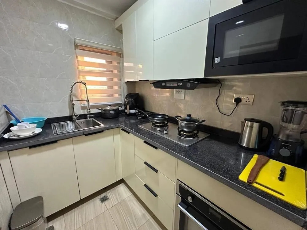 Grand Lynks Apartment