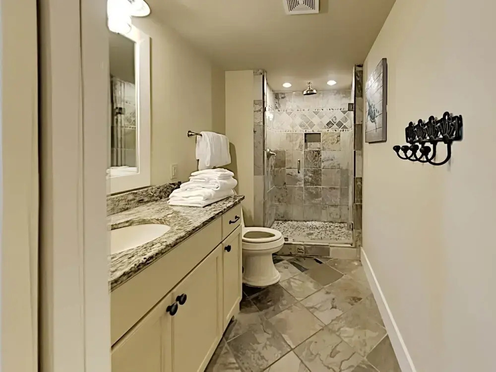 Gulf Place Six Palms #2B - BB's Hideaway by Southern Vacation Rentals