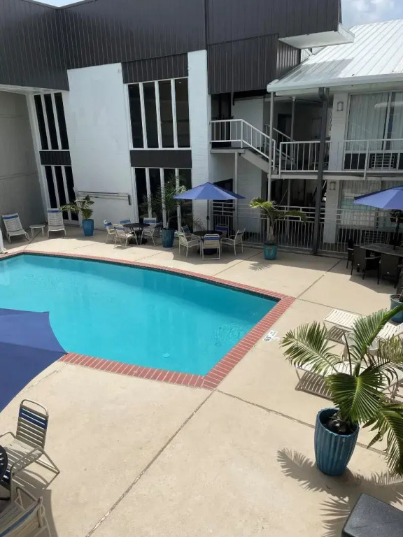 Plantation Inn