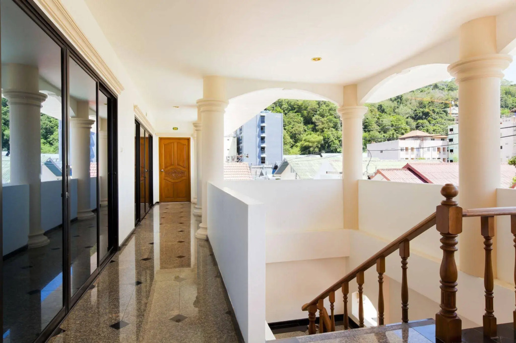 Royal Prince Residence, Patong Beach