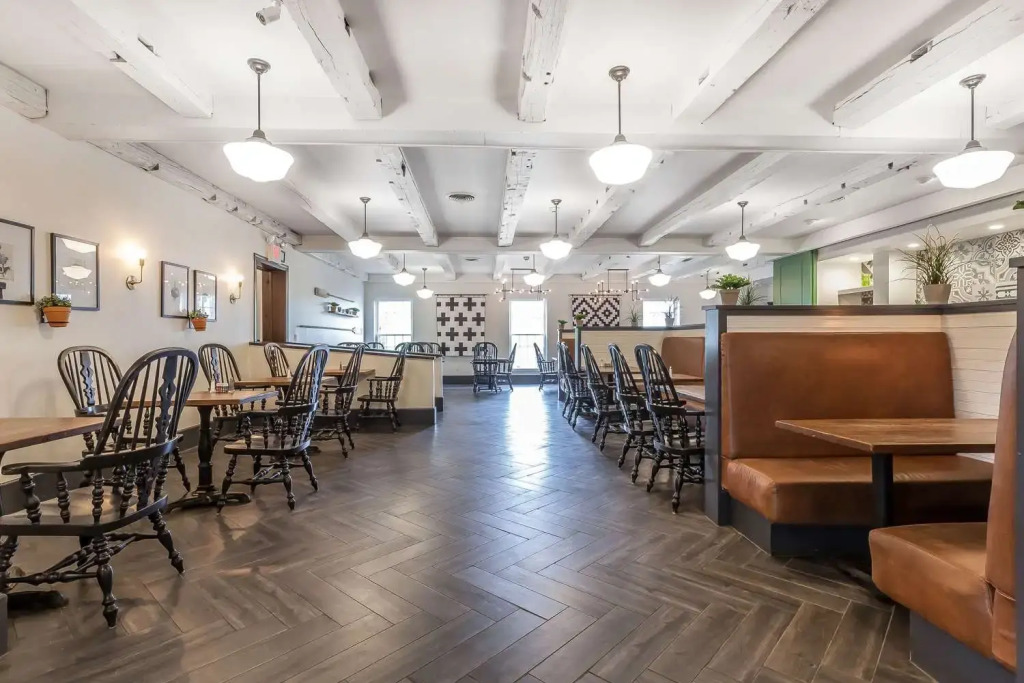 The Aurora Inn Hotel and Event Center