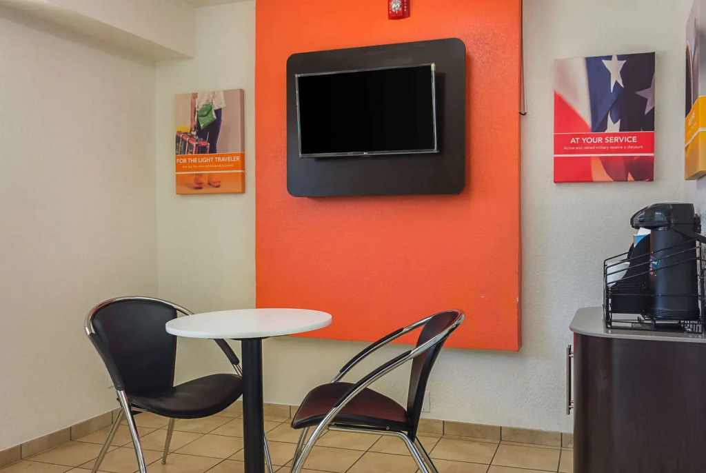 Motel 6-Tucker, GA - Atlanta Northeast