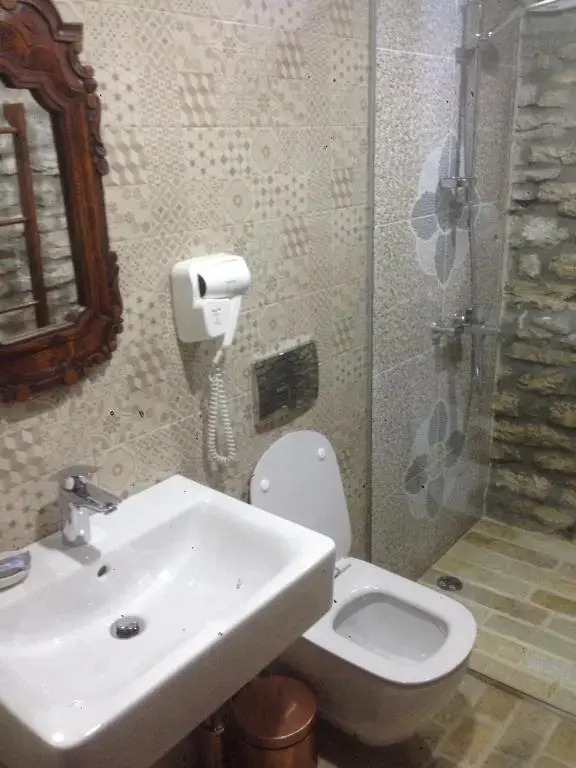 Konaku Guest house