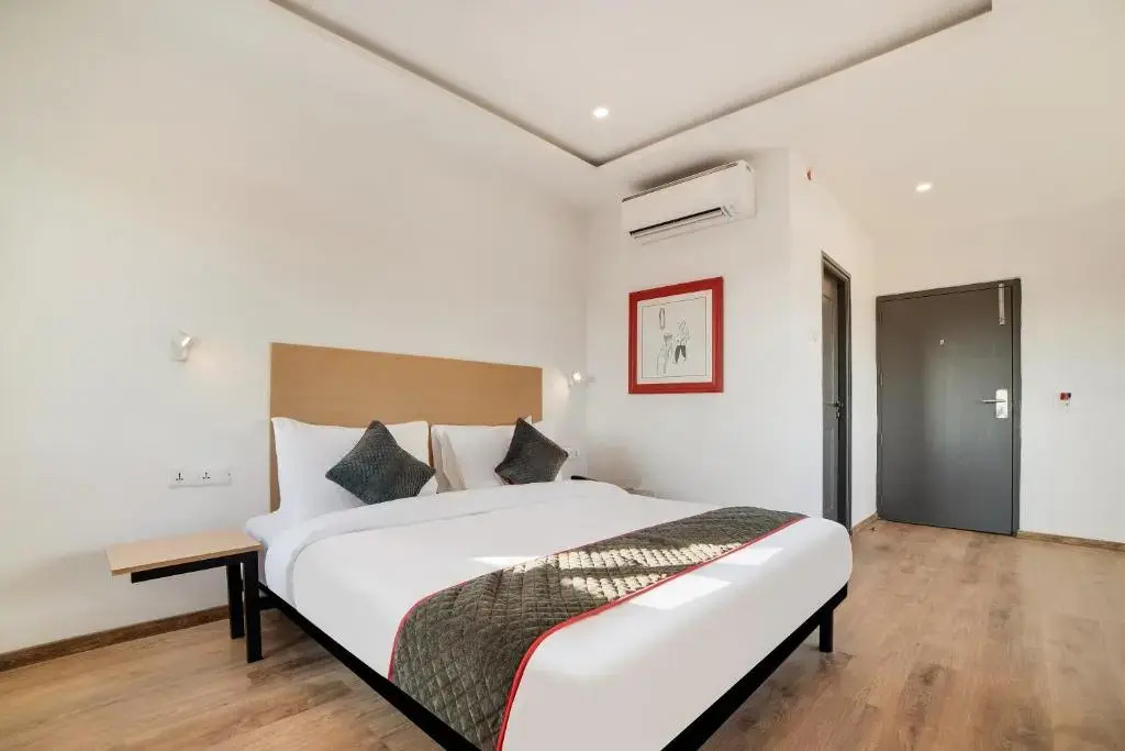 OYO Townhouse 234 Ss Aero Prime