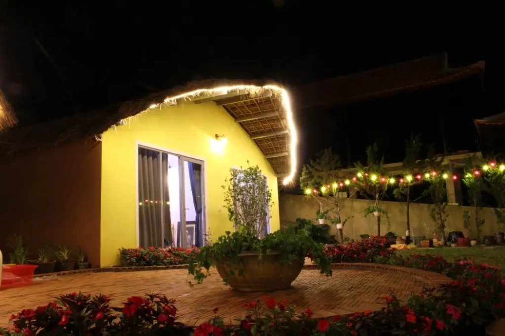 Cocoon Bungalow