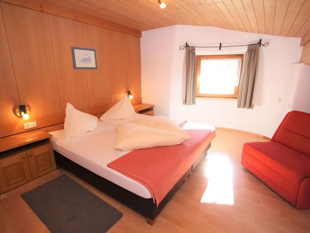 Peaceful Apartment in Hinterglemm With Camping Cot