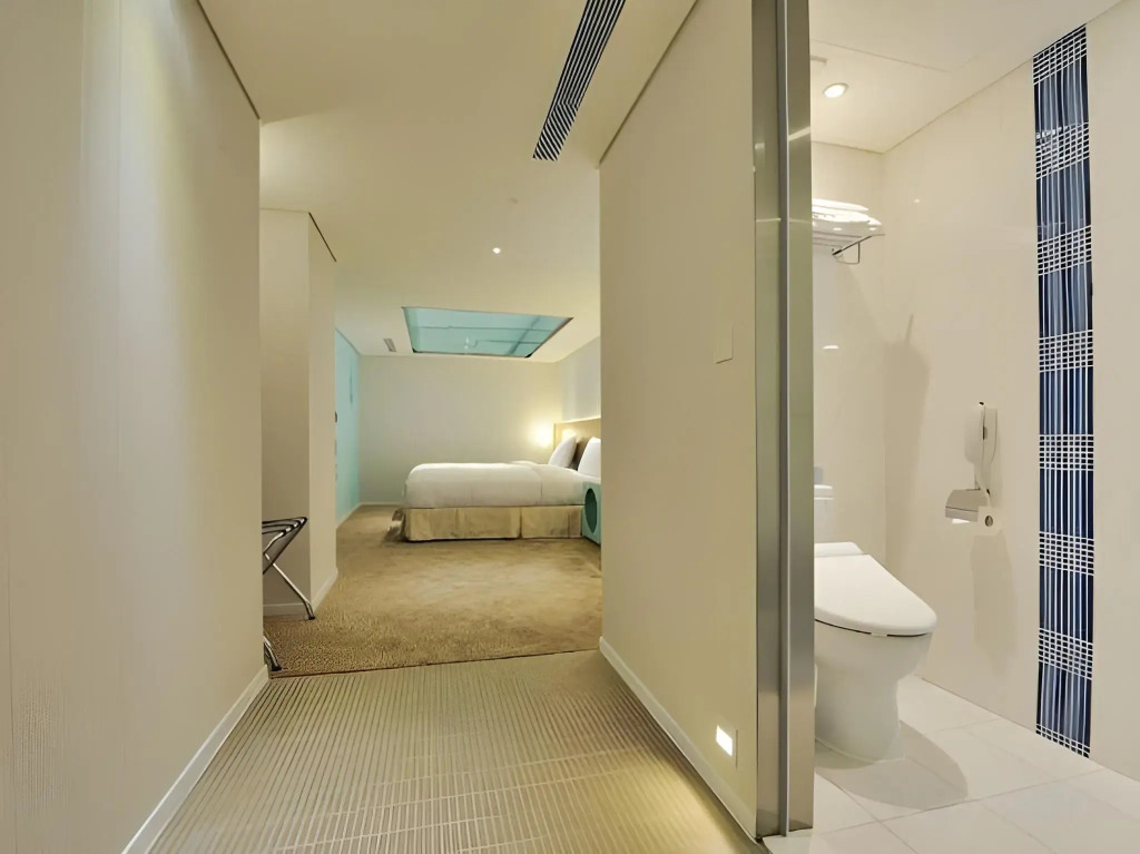 Green World Hotel - Zhonghua