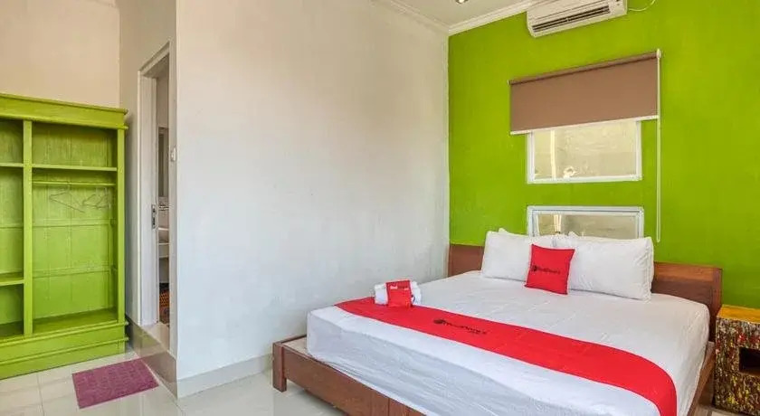 Florent Guest House