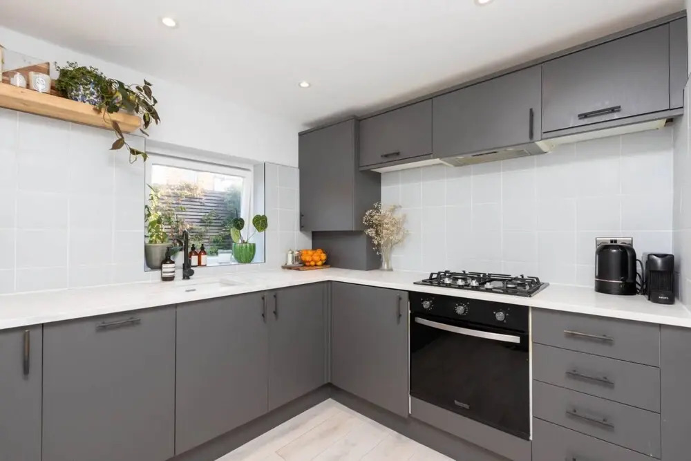 Beautiful, Light and Spacious 2 Bedroom Flat in Clapham