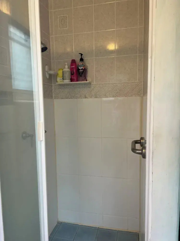 XYL guests house