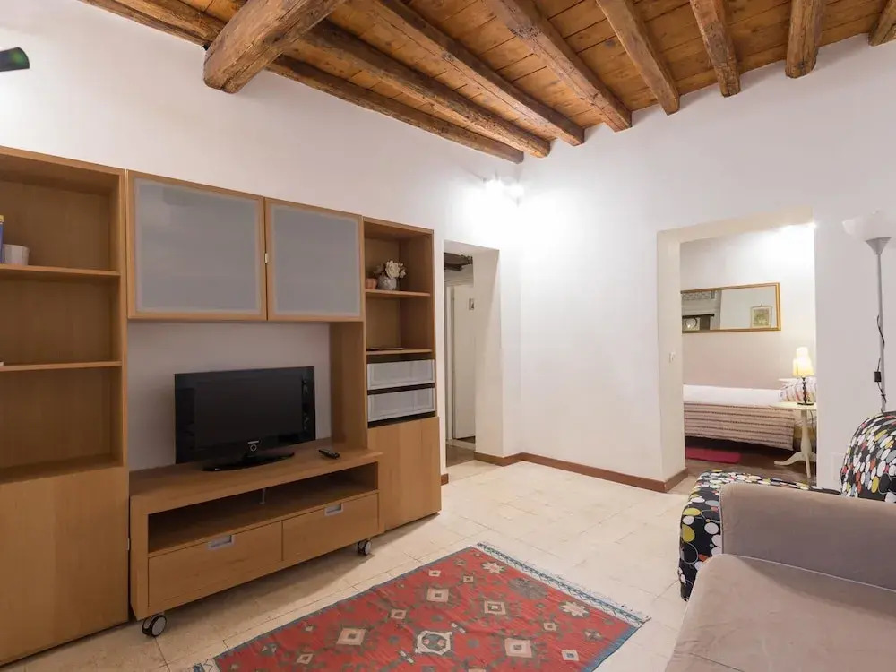 RSH Spagnoli Quiet Apartment