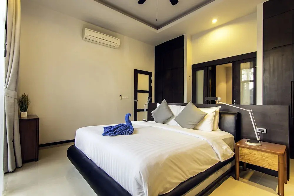 Villa Moana 2BR Private Pool Naiharn beach