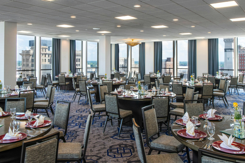 Sheraton Indianapolis City Centre Hotel