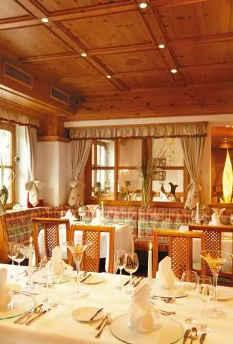 Hotel Neue Post