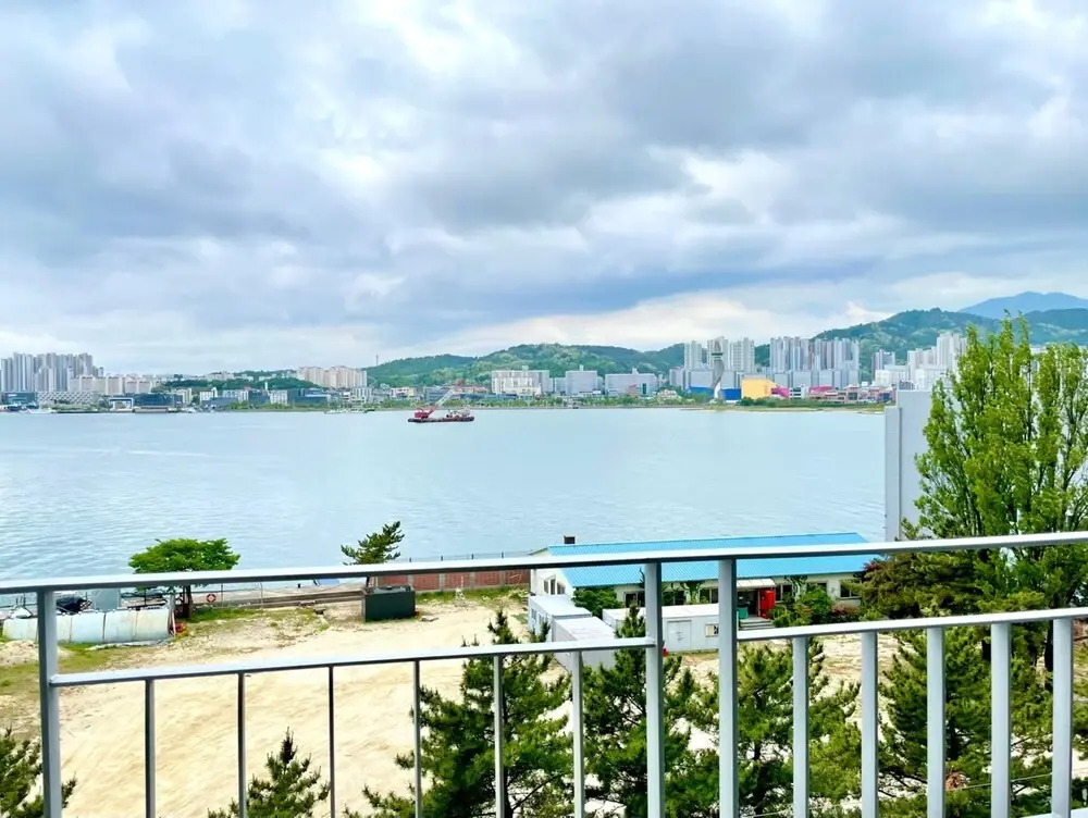 The Mark Cheongcho Residence Hotel