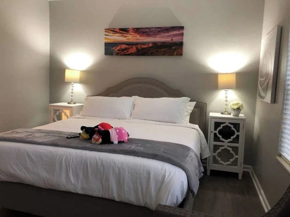 Tideview 66 · NEW Luxury 3 Suites Resort Home. Sleep 9