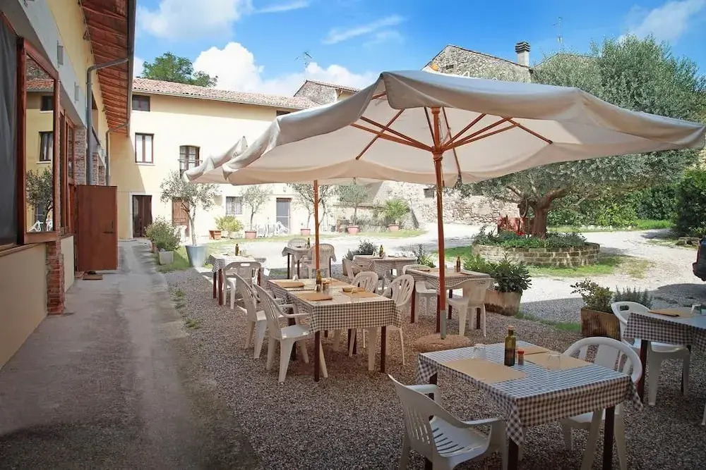 Agriturismo Licensi Del Bresa