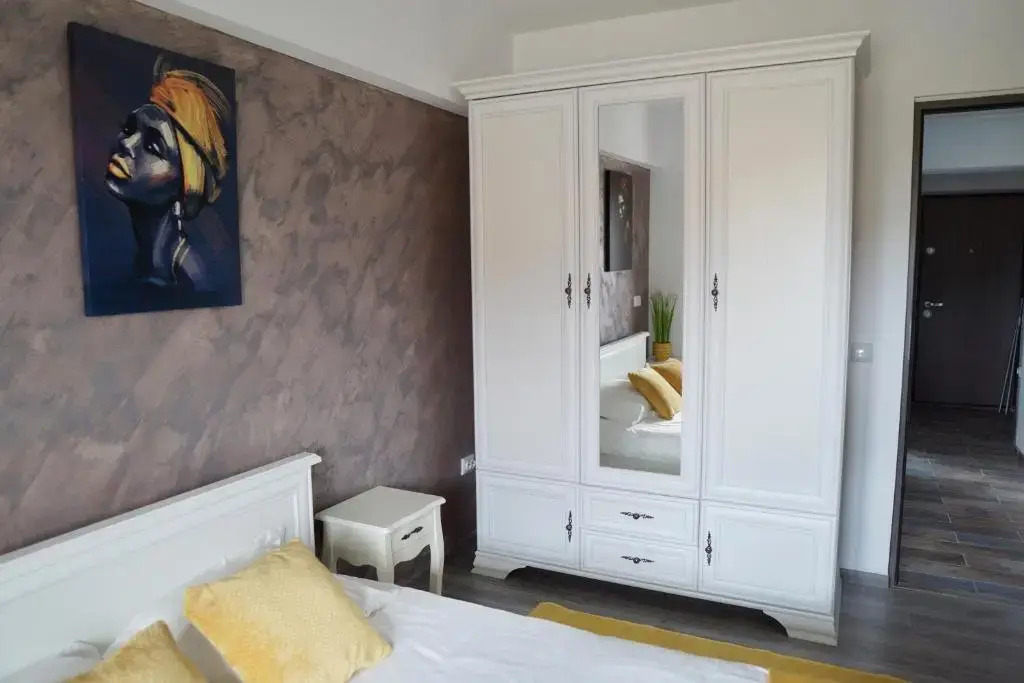 10 TLH Studio near PALAS-UNION SQUARE-ULTRACENTRAL