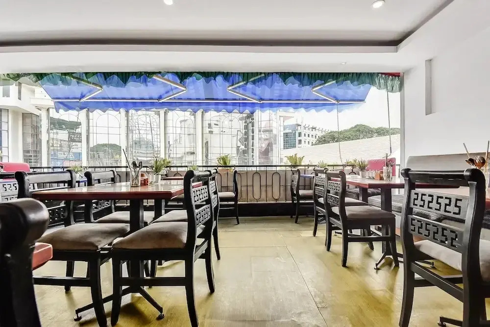 Hotel Shangrila by OYO Rooms