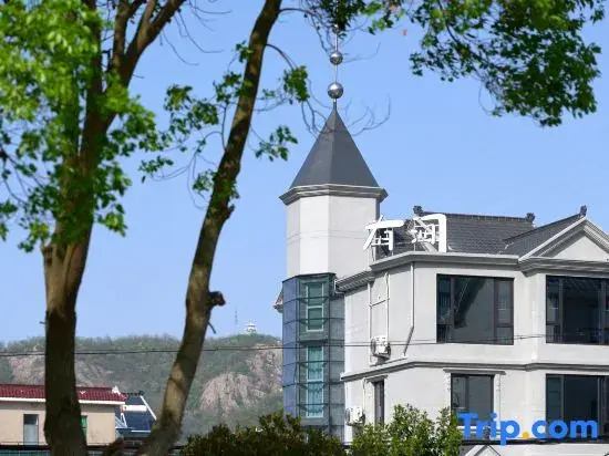Xiangshan Youjian Homestay