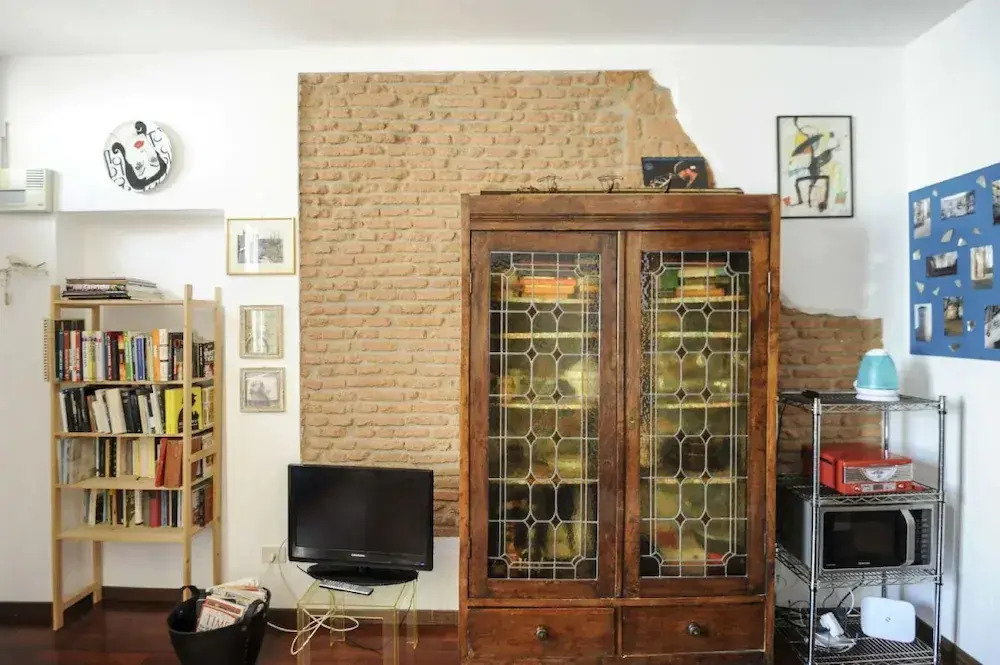 Garibaldi Apartment