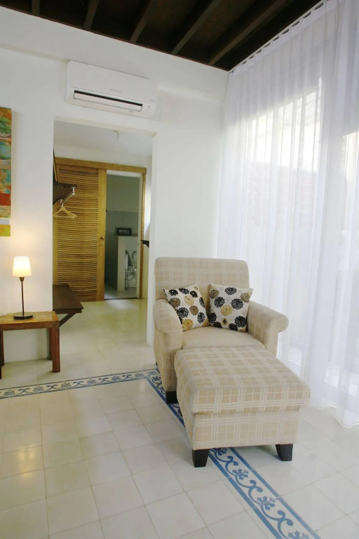 Villa A Villa