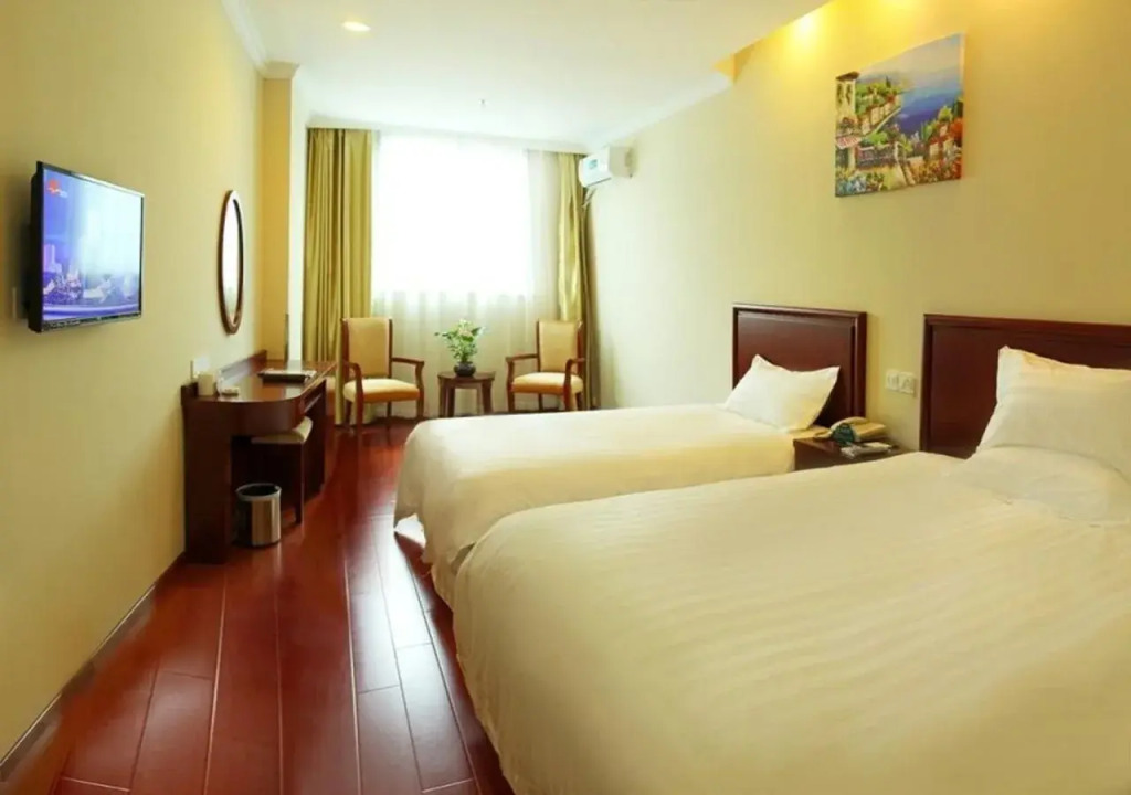 GreenTree Inn Hub Convention Center Huaxiang Road