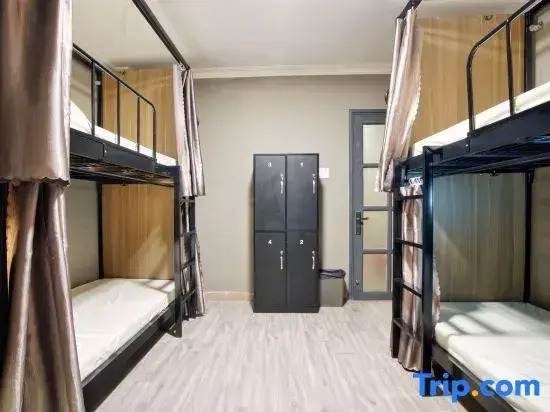 Triple Hostel