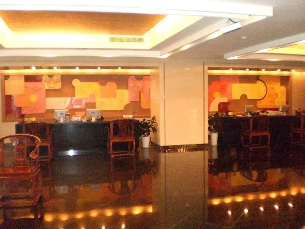 Golden Key International Hotel