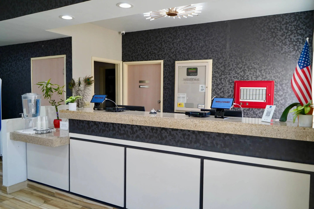 Clarion Pointe Fairborn near Wright Patterson AFB